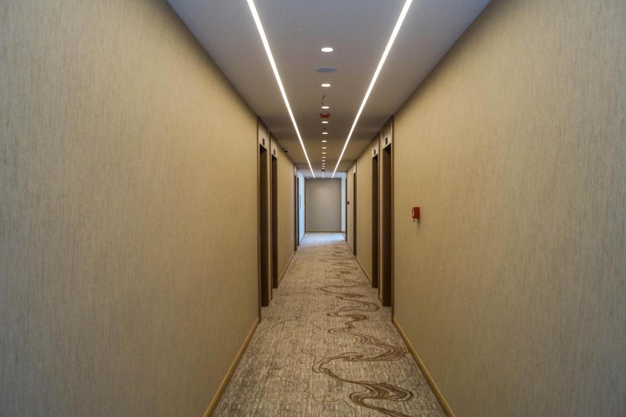 Red Hill Hotel 티라나 외부 사진