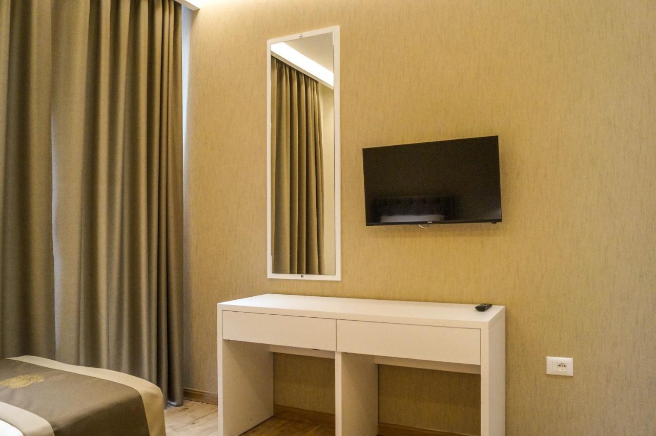 Red Hill Hotel 티라나 외부 사진