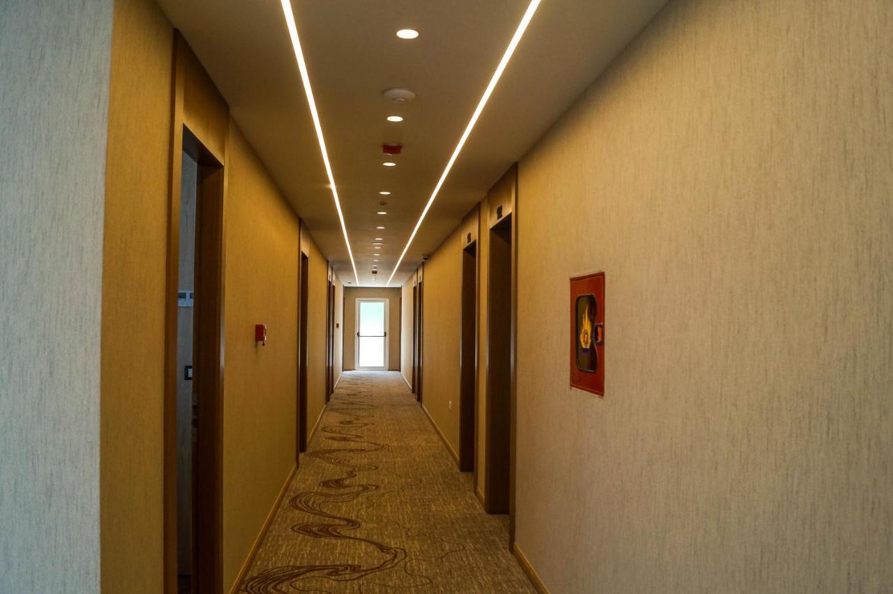 Red Hill Hotel 티라나 외부 사진